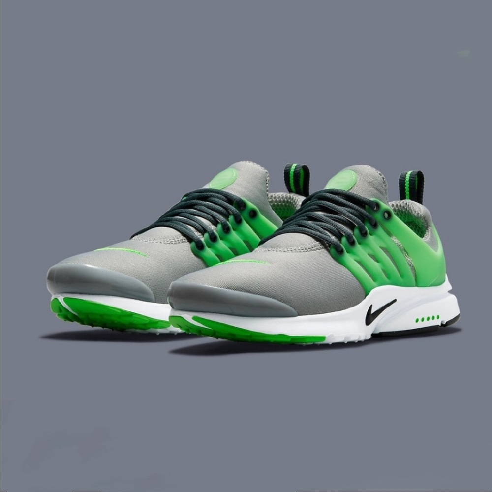 Nike Kids Sneakers - Gray and Green